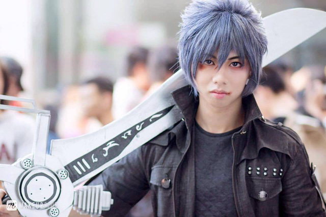 ngo ngang voi loat anh cosplay cuc dep va chat cua chinh nguoi viet