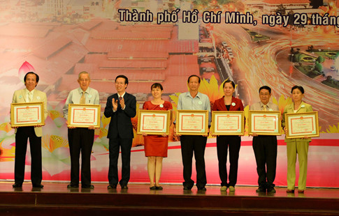 kieu bao chung suc xay dung tphcm