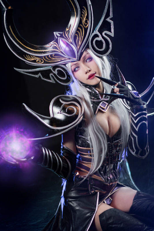 series anh cosplay cuc chat va doc dang chu y trong tuan