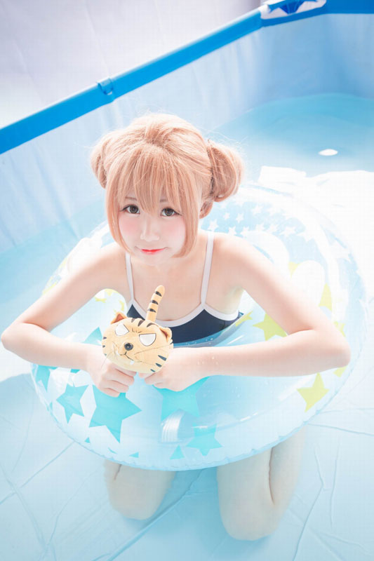 series anh cosplay cuc chat va doc dang chu y trong tuan