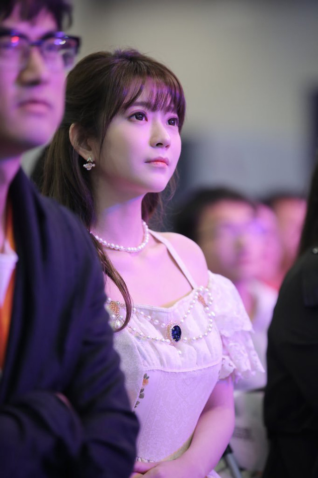 ngam loat anh cosplay moi tuyet dep cua thien than yurisa