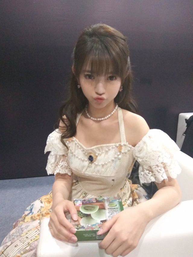 ngam loat anh cosplay moi tuyet dep cua thien than yurisa