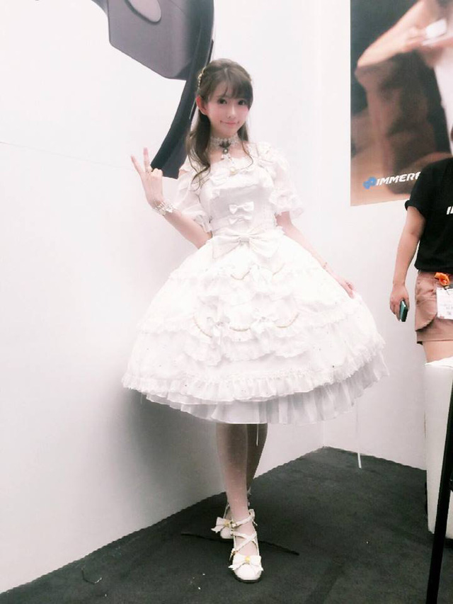 ngam loat anh cosplay moi tuyet dep cua thien than yurisa