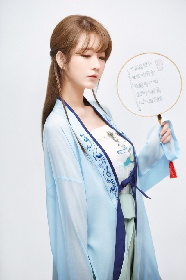 ngam loat anh cosplay moi tuyet dep cua thien than yurisa