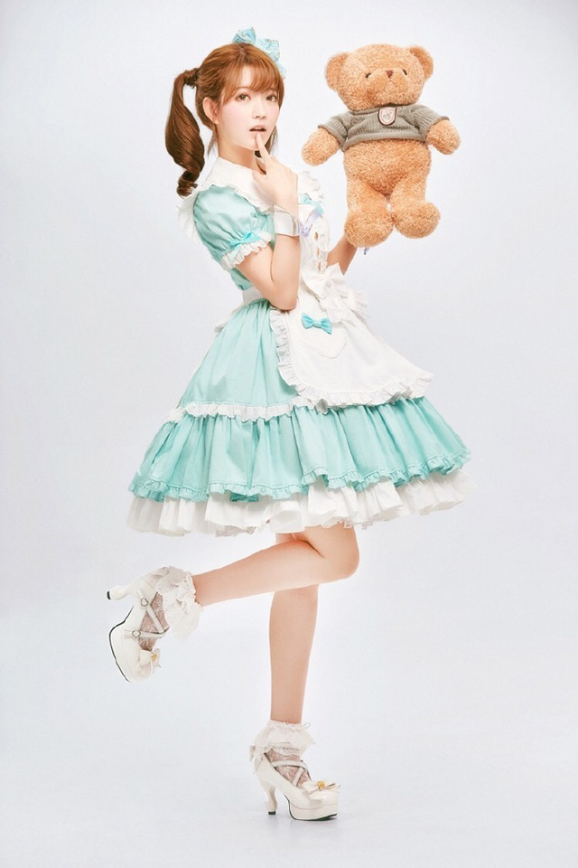 ngam loat anh cosplay moi tuyet dep cua thien than yurisa