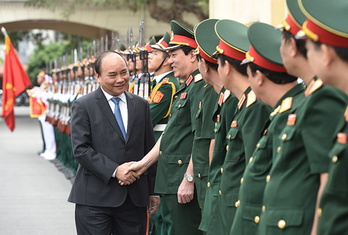 thu tuong kien quyet khong chap nhan tu tuong phi chinh tri hoa luc luong vu trang