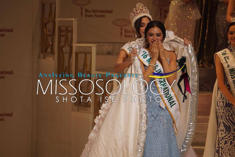 hoa hau quoc te 2016 xuong ten nguoi dep philippines