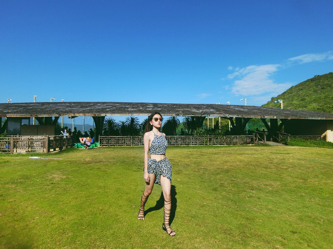 chang can hat het ca bai co gai 9x van khien dan mang tan chay