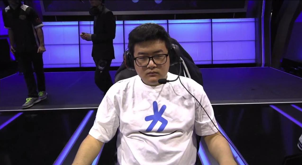 piglet cho rang bang la xa thu xuat sac nhat skt t1 tung san sinh mata ryu va looper dong loat du doan ve tran chung ket