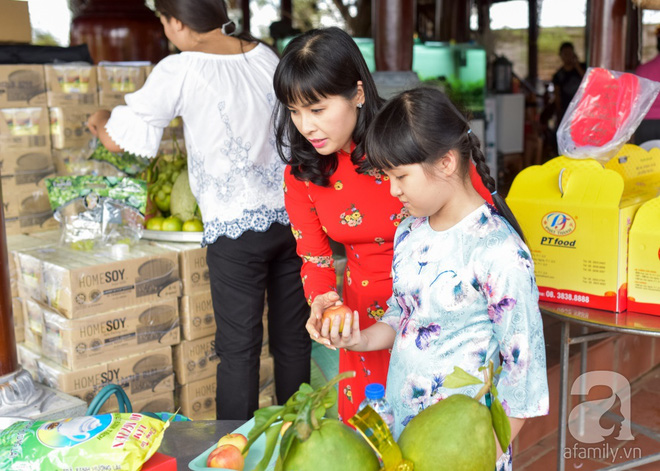 tran thanh le bong dao ba loc tuoi tan di cung to nghiep