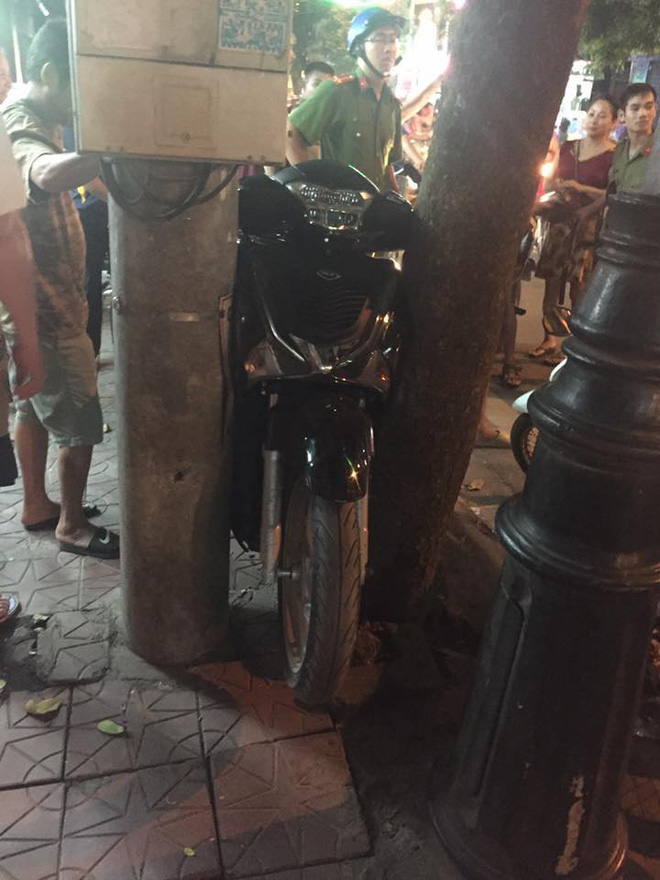 nguoi bao ve suyt tai bay va gio vi hanh dong bat can cua mot chang thanh nien