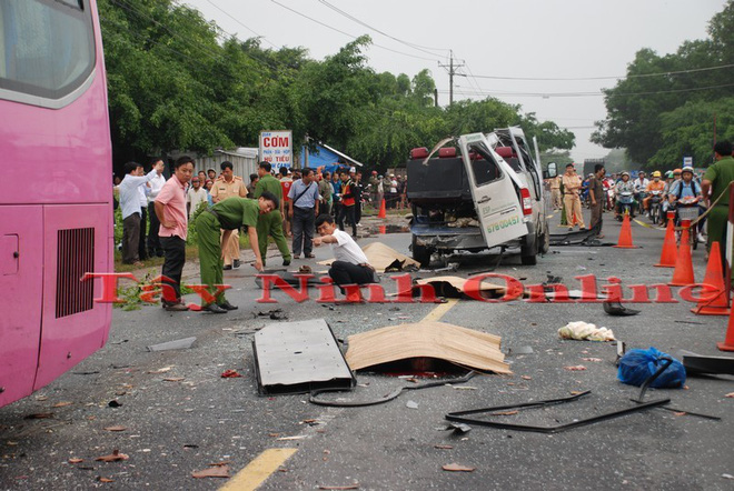 tai nan tham khoc o tay ninh mo cua thay nhieu nguoi chet tai cho cung tieng khoc tham thiet