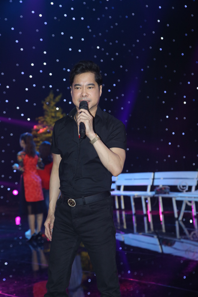 phi nhung an van gian di ngot ngao hat voi ngoc son trong ngay gio to nghe