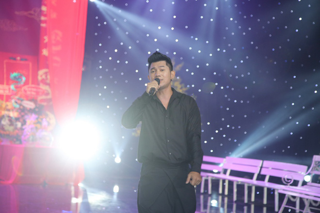 phi nhung an van gian di ngot ngao hat voi ngoc son trong ngay gio to nghe