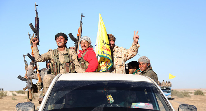 cu tuyet chinh phu syria ra mat sdf van ngam hop tac vi khong the tu thu loi tu dau mo