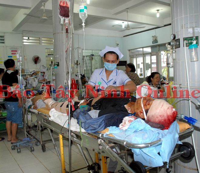 nguoi bi thuong nhe nhat trong vu tai nan tham khoc o tay ninh toi co day tim om me