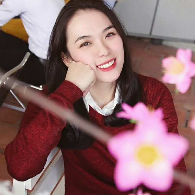 chi tu mot buc anh co giao day an ninh quoc phong xinh dep khien cong dong mang day song