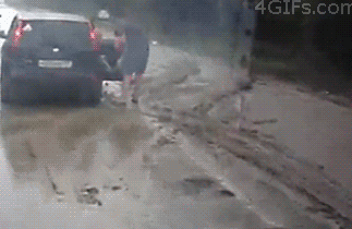 15 pha thoat hiem tai nan day kich tinh cu nhu phim hollywood