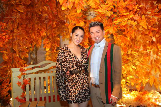 ho ngoc ha tach le khong di cung kim ly khi den sinh nhat dam vinh hung