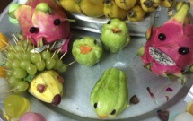 can ke trung thu cu dan mang thi nhau khoe mam co trai cay theo truong phai kinh di