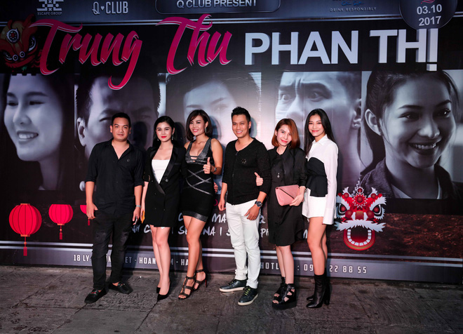 tap doan phan thi hoi ngo quay tung bung