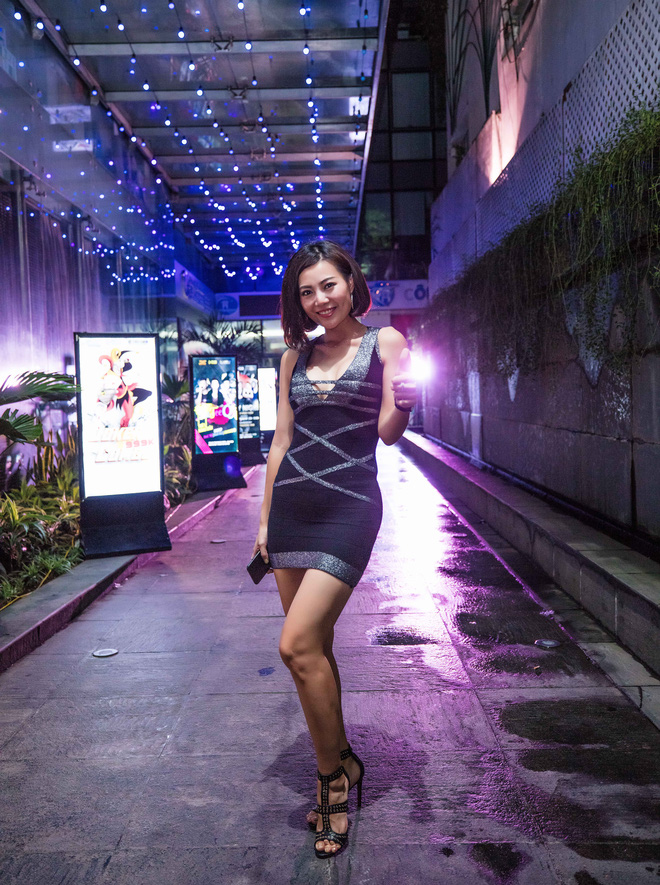 tap doan phan thi hoi ngo quay tung bung