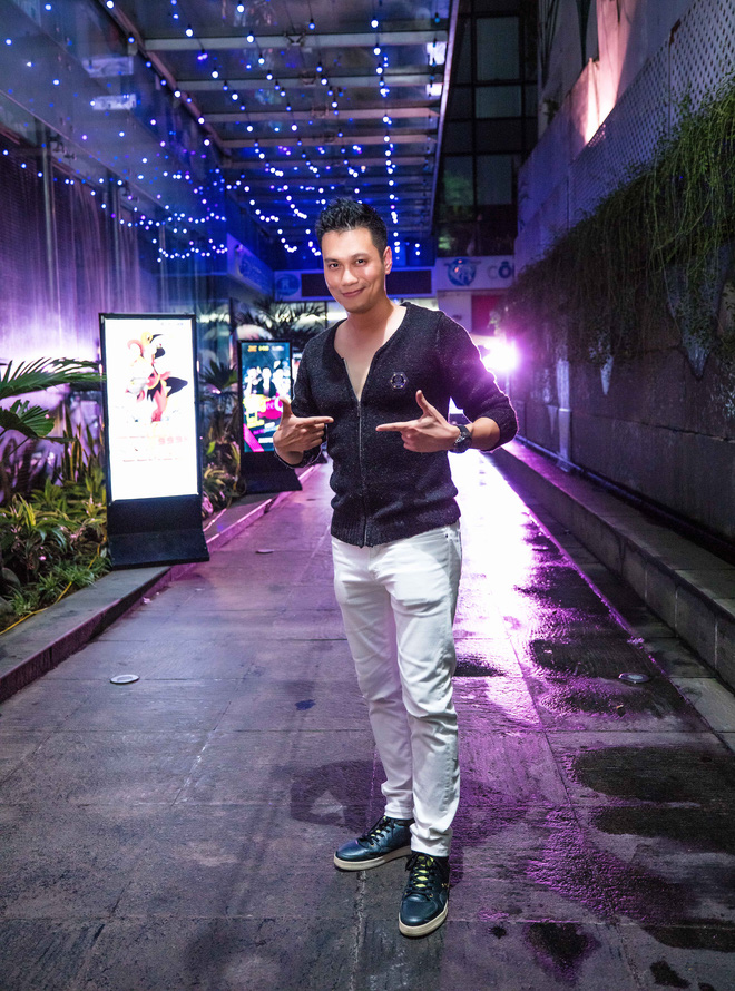 tap doan phan thi hoi ngo quay tung bung