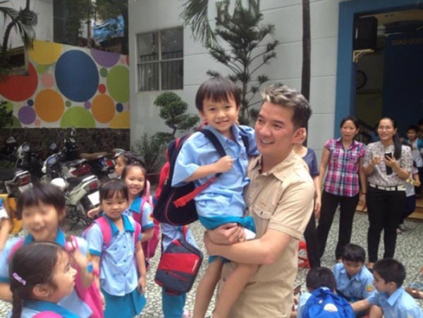 con nuoi 10 tuoi it nguoi biet cua dam vinh hung