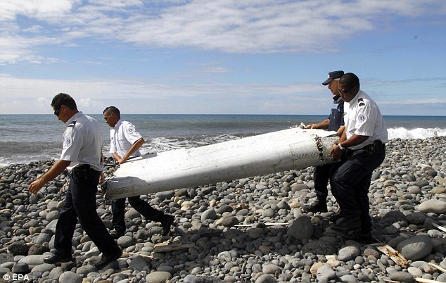 than nhan hanh khach tren chuyen bay mh370 noi dau chua nguoi ngoai va niem hy vong chua bao gio tat