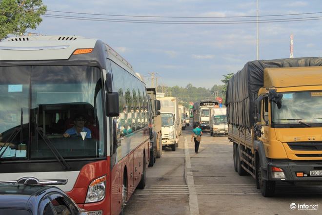 bot bien hoa tai xe quyet khong di neu nhan vien khong thu tien ve