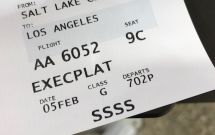 ssss day ky tu bi an tren the len may bay ma khong ai muon nhin thay