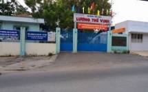 tphcm be trai lop 3 tu vong bat thuong sau khi ngat xiu tai san truong