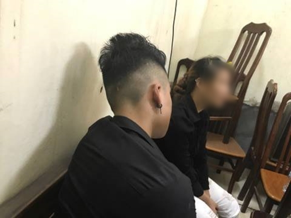 co gai tre bi lot do tai pho hang ma dem trung thu toi bi nguo i phu nu ca n va o ma t nen mo i co ha nh dong tu ve