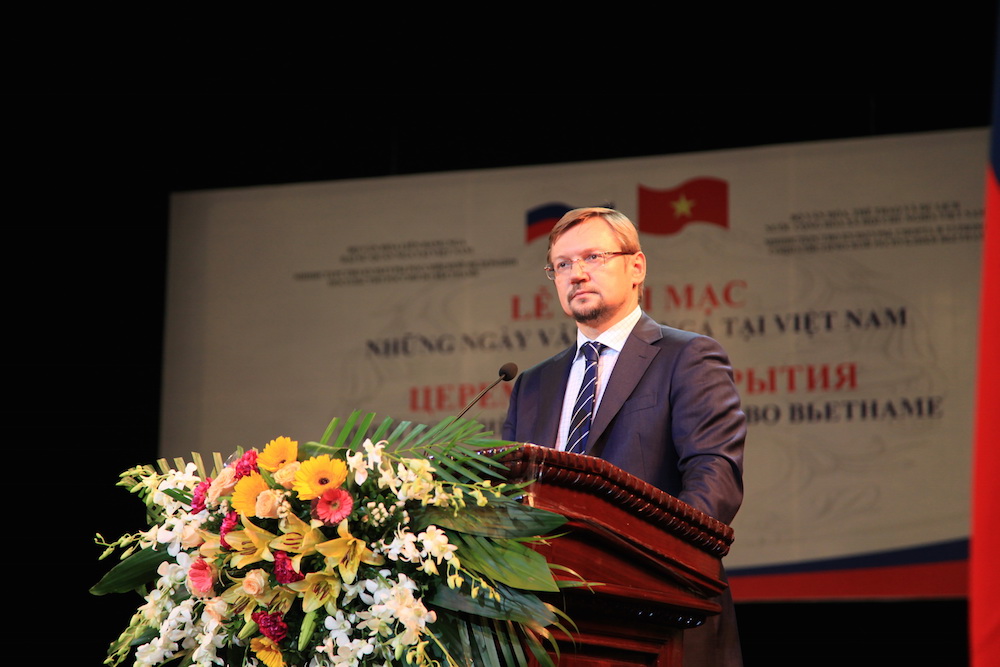 soi dong nhung ngay van hoa nga tai viet nam