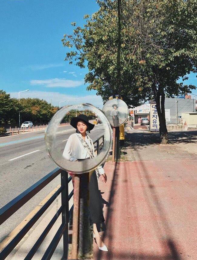 nho xoa cai guong de co buc hinh sang chanh nang tieu thu duoc dan mang giup do hoi qua tay