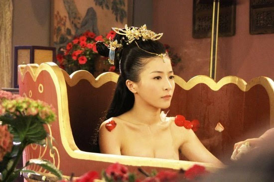 su that hai huoc sau nhung canh nong nhat phim hoa ngu