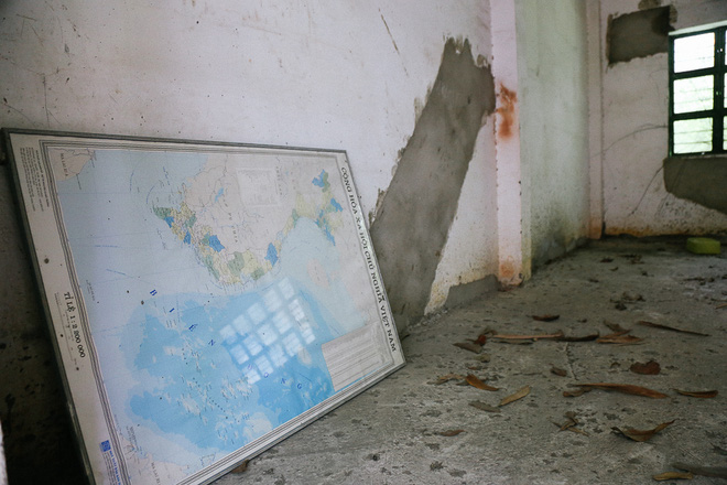 canh u am ben trong ngoi truong tieu hoc 20 ty dong bi bo hoang gan 10 nam giua sai gon