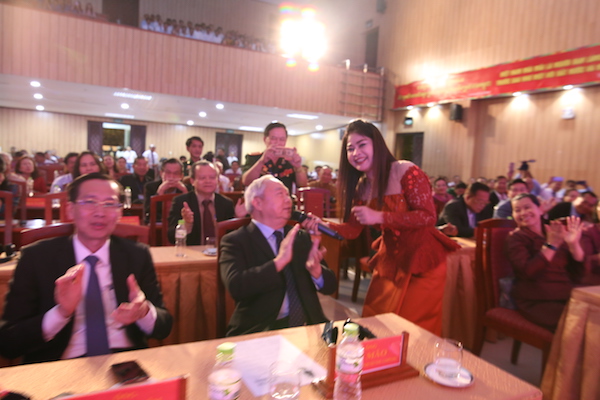 khai mac gap go huu nghi va hop tac nhan dan viet nam campuchia lan thu iv noi gap go cua nhung an tinh