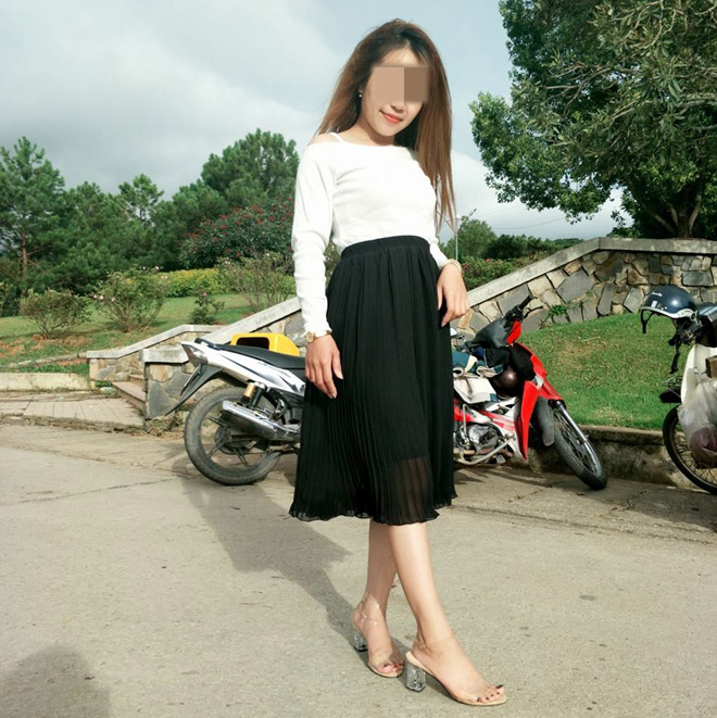 bi mat dang sau hinh xam soi xam tren lung co gai da lat