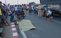 tphcm va vao thanh cau binh phuoc 1 nguoi dan ong truot dai tu vong tai cho