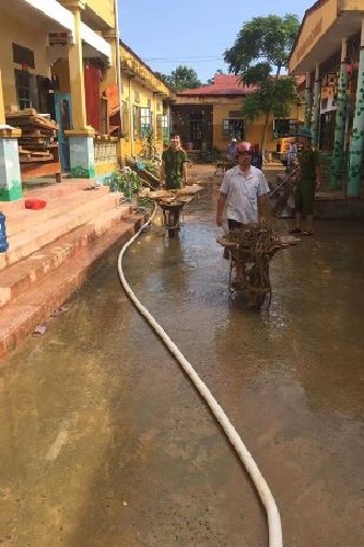 thanh hoa nuoc lu rut nguoi dan khoi phuc lai cuoc song