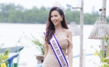 hoa hau phan thi mo quang ba du lich cho que huong