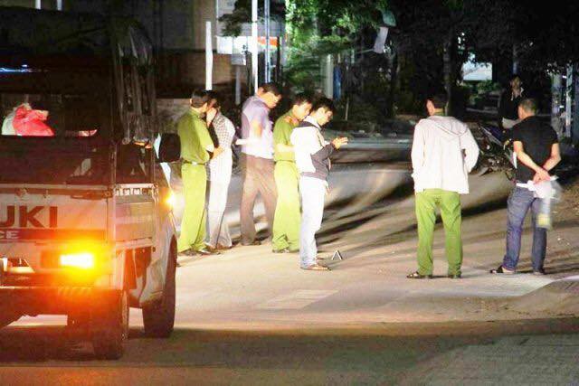 nu nhan vien cua hang bsmart bi ke cuop dam trong thuong o sai gon