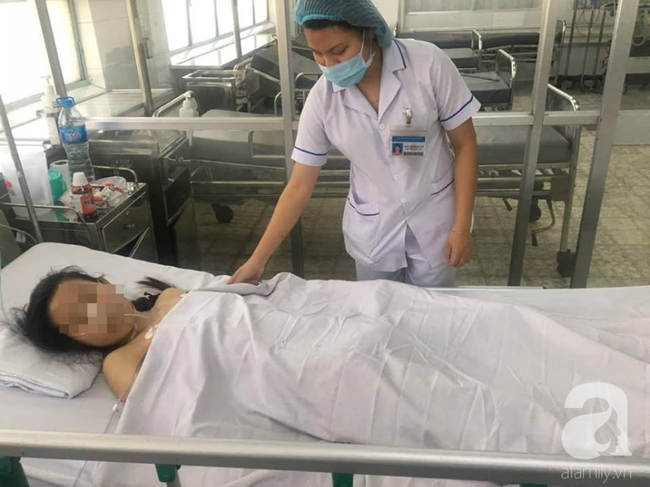 tphcm chay xe giua duong roi nga vao dai phan cach co gai 26 tuoi phai cat hon nua la gan mat gan can mau trong nguoi