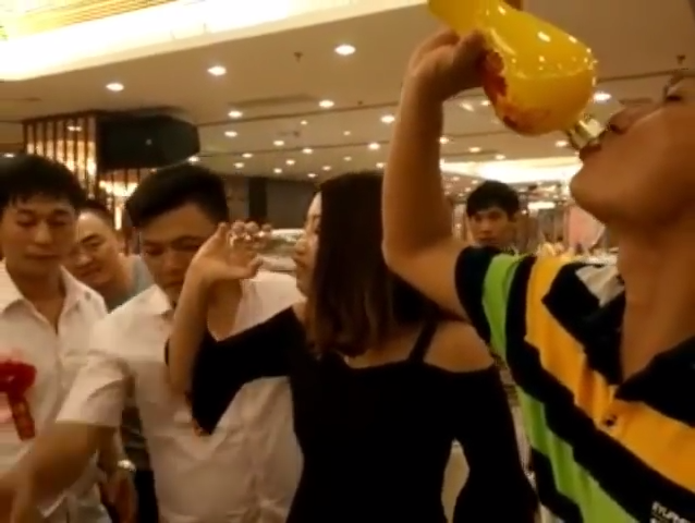 tai trung quoc lam phu dau cung nguy hiem chet nguoi