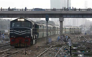 tns australia len an bay no tq phan ung