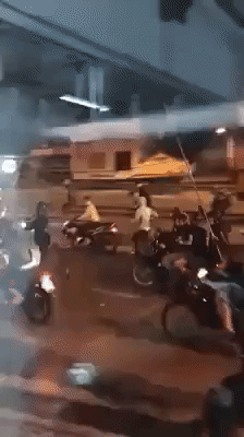 vu hon chien kinh hoang o sai gon 2 dai ca giai quyet mau thuan khong thanh dan em lien hen nhau quyet chien