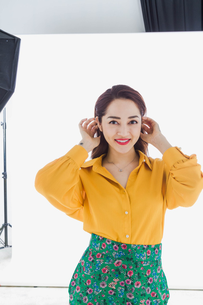 bao anh ngat xiu vi lam viec qua suc