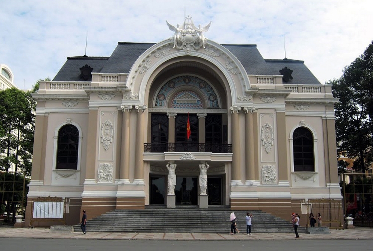 gioi nghe si hy vong du an xay nha hat 1500 ti xung dang voi so tien dau tu