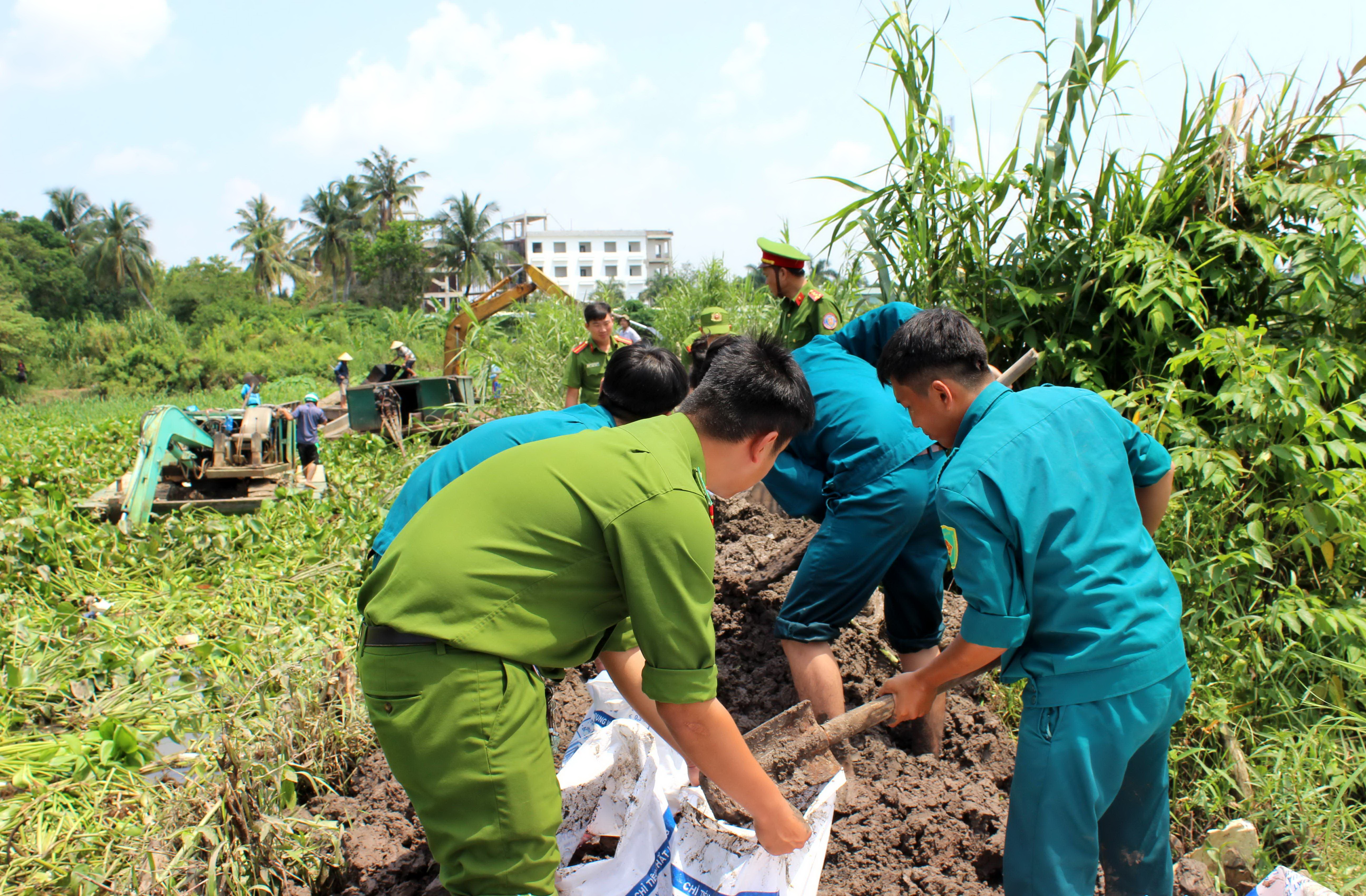 khan truong xay dung phuong an chu dong ung pho lu tai dbscl